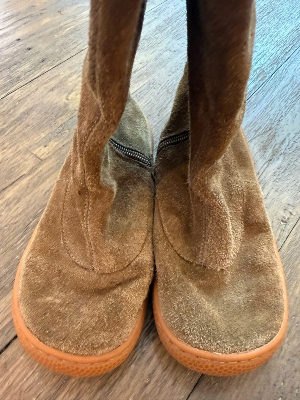 Livie & Luca Girls Brown‎ Suede Tall Boots Size 1 Side Zip Button Detail Leather